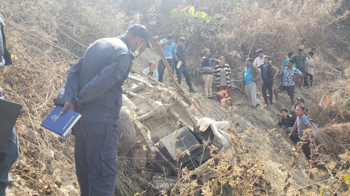 भोजपुर जाँदै गरेको बोलेरो दुर्घटनामा आठ जनाको मृत्यु (विवरणसहित)
