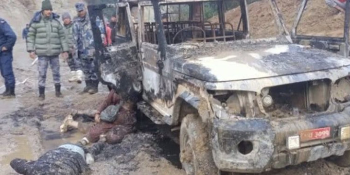 ताप्लेजुङको पाथीभरा जाँदै गरेको जिपमा करेन्ट लाग्दा चार जनाको मृत्यु