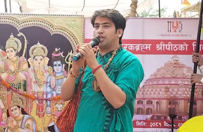 २ अर्बको राममन्दिर शिलान्यास पछि बागेश्वर धाम सरकारले भने, ‘नेपालविना भारत अधुरो’