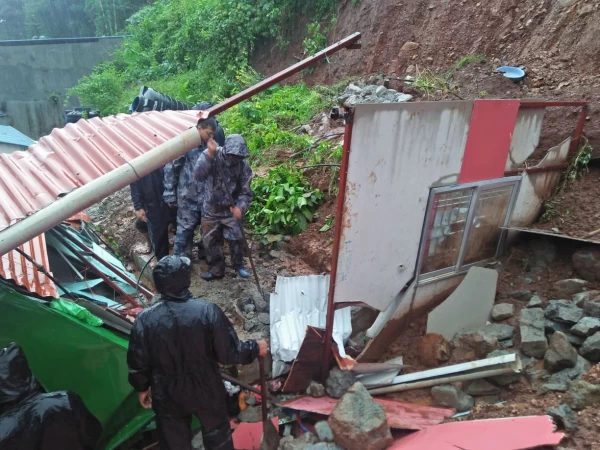 धरानमा पहिरोले घर पुरिदा दुई बालबालिकाको मृत्यु