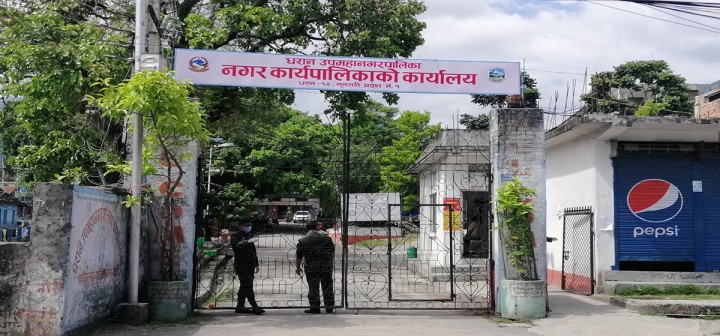 धरानका मेयद्वारा ज्वाई, जेठान र भाइलाई नियम मिचेर नियुक्ति