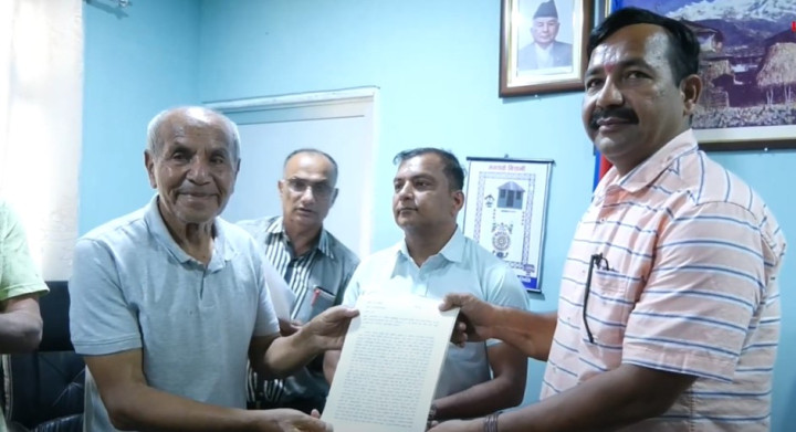 एसियन हाइवेको डिजाइन परिवर्तन गर्न इटहरीका अगुवाहरुको माग