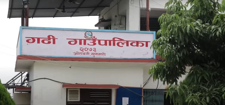 गढी गाउँपालिकामा जनप्रतिनिधिको लुट, विरोध भएपछि फिर्ता दिने सहमती