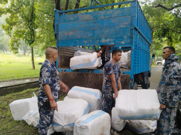 सुनसरी र मोरंगमा गरी ५ टन बढी गाँजा बरामद, तीन जना पक्राउ