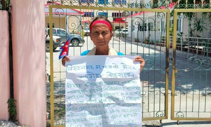 मेयरलाई गाली गरेको अभियोगमा पक्राउ परेकी अभियन्ता चापागाई १०० रुपैयाँ धरौटीमा रिहा