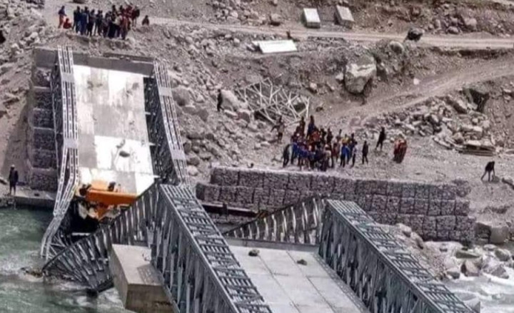 निर्माणाधीन बेलिब्रिज भाँचिदा दुई जनाको मृत्यु, घाइतेलाई हेलिकप्टरबाट नेपालगञ्ज लगियो