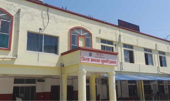 जिल्ला अस्पताल सुनसरीमा दुई पटक रोकियो परिक्षा : सेटिङको आरोप, मेसु भन्छन्, 'खर्च जोगाउने प्रयास'