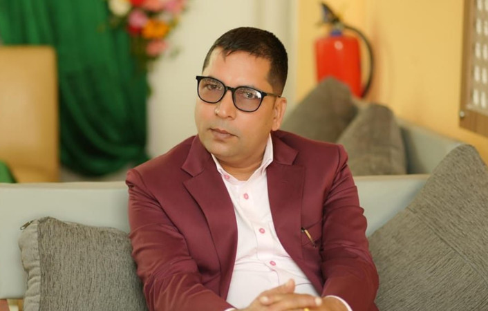दंगालको विषयमा सामाजिक सञ्जालमा पक्ष विपक्ष, नगर शिक्षा ऐन भन्छ, 'यो अस्थायी समिति हो'