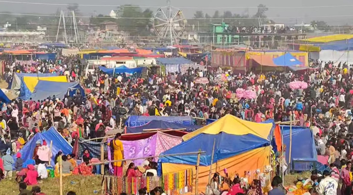 माइ मेलामा पार्किङको नाममा लुट : तोकेभन्दा तेब्बर बढी शुल्क उठाएपछि विरोध