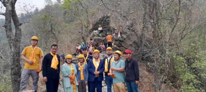 हतुवागढीमा बृहत मुन्दुम पदमार्ग निर्माण कार्य शुभारम्भ