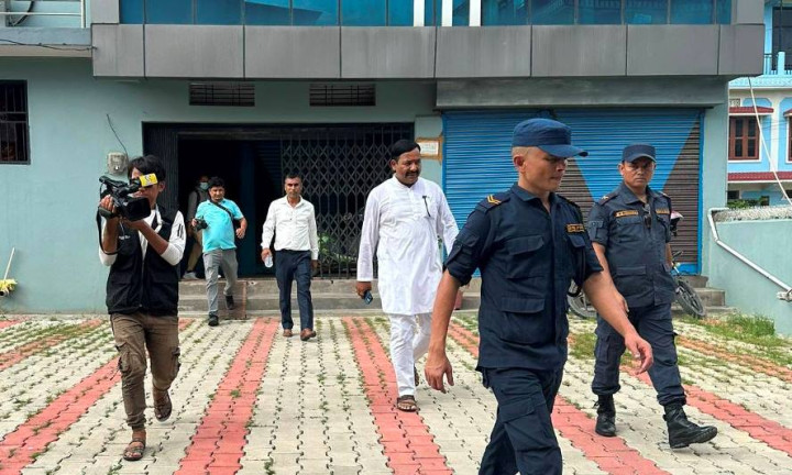 अबैध नेटवर्किङविरुद्ध इटहरीमा अनुगमन तीव्र, तीन कम्पनीमा तालाबन्दी