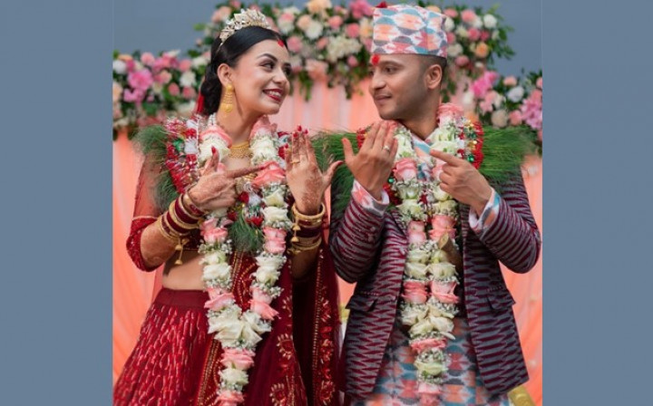 नीता र हरिहर वैवाहिक बन्धनमा