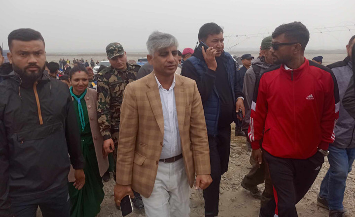 डेढ सय किलोमिटर हात्तीमैत्री पदयात्रा गरी मुख्यमन्त्री कार्की इटहरी आइपुगे