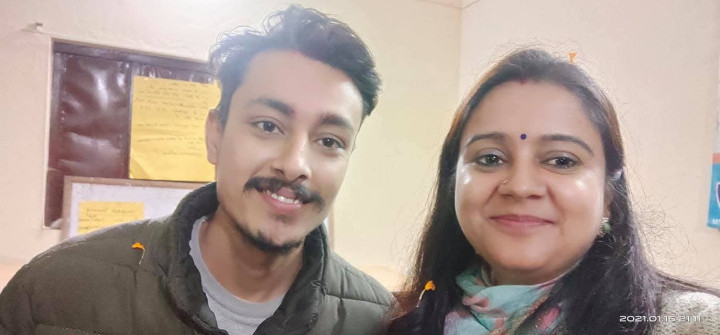 दुर्घटनामा परी दुहबीका प्रकाश र कन्चनको मृत्यु