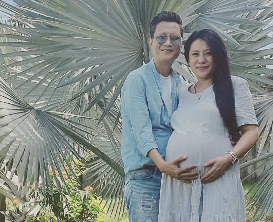 गायक प्रशान्त तामाङलाई पुत्रीलाभ