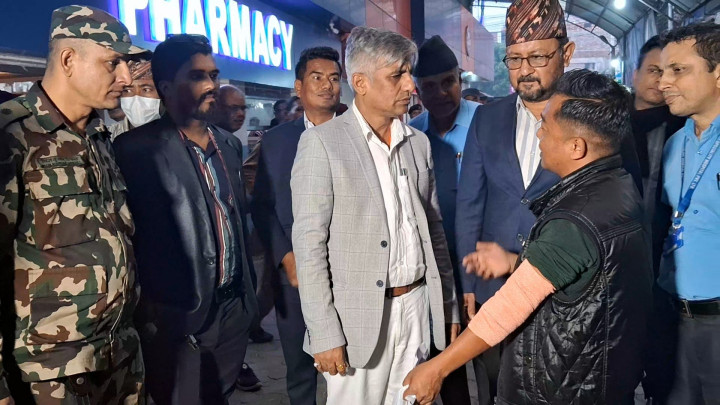 पत्रकार देवानमाथि भएको आक्रमणको चौतर्फी विरोध