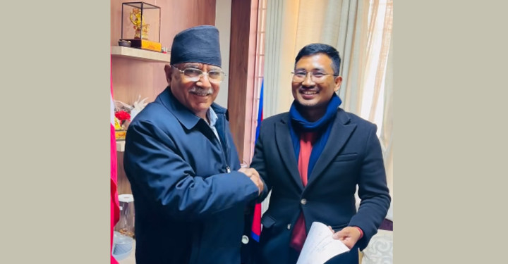 झापा–५ मा प्रचण्डले दिए रञ्जित तामाङलाई टिकट