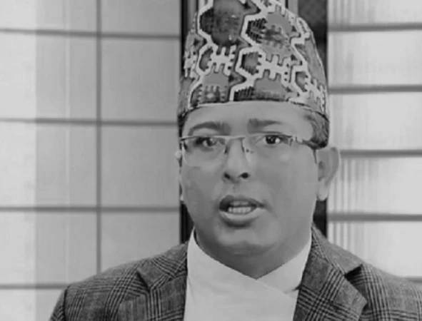 फेसबुकमा स्टाटस लेखेर पत्रकार बास्तोलाले गरे आत्महत्या