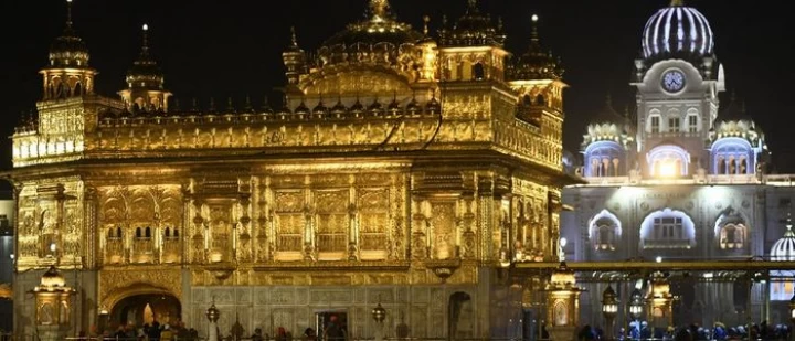 भारतको अमृतसरमा सिख धर्मग्रन्थको अपमान गरेको भन्दै एक युवकको हत्या