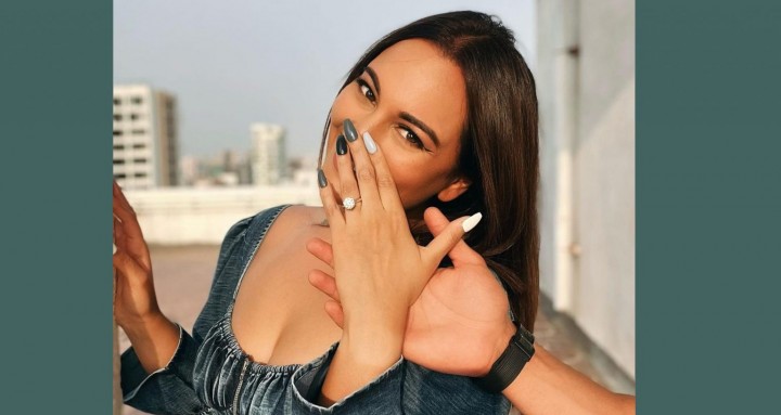 बलिउड अभिनेत्री सोनाक्षी सिन्हाले गरिन् इंगेजमेन्ट