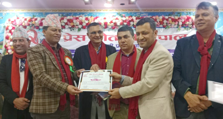 प्रेस चौतारीको कोशी प्रदेश अध्यक्षमा सुमन पुरी निर्विरोध