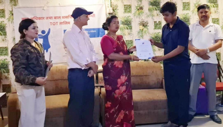 इटहरीमा बालबालिकालाई प्रशिक्षक प्रशिक्षण तालिम सम्पन्न